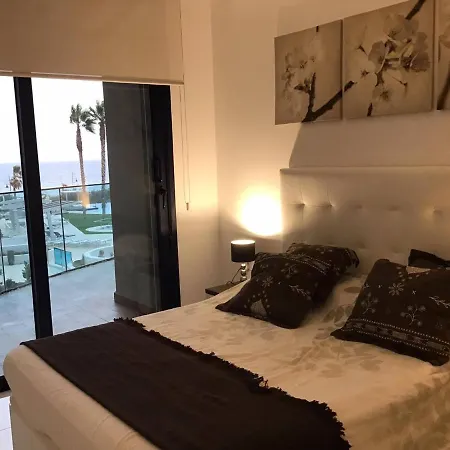 Sea Senses Punta Prima Τορεβιέχα
