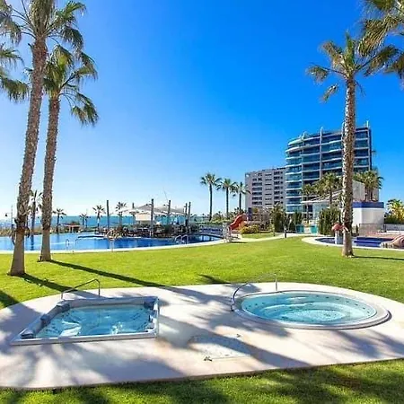 Sea Senses Punta Prima 호텔 *